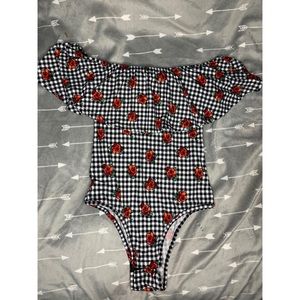 Off shoulder bodysuit